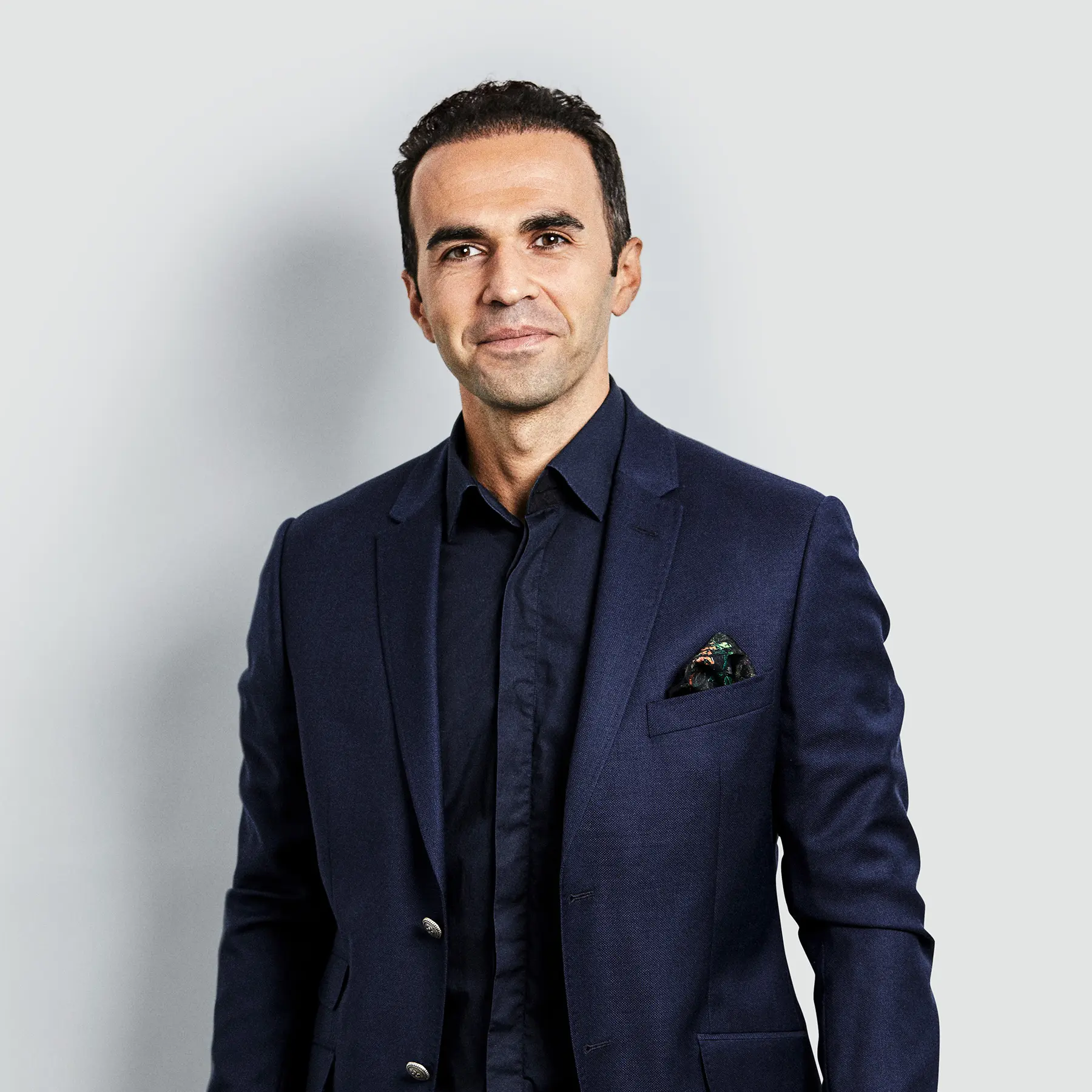 Tigran Daniel Dinons
